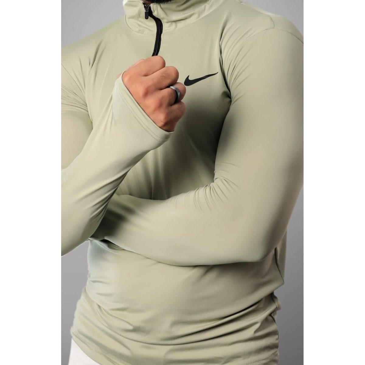 Men's Imported Half-Zip Base Layer - طبقة أساسية نصف سحّاب رجالي مستوردة