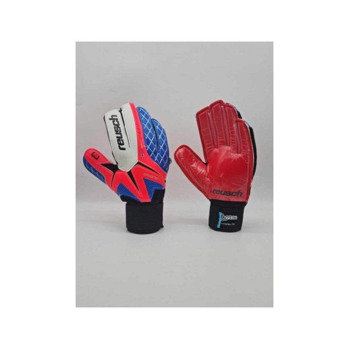 Goalkeeper Gloves (Grip) - قفازحارس مرمى