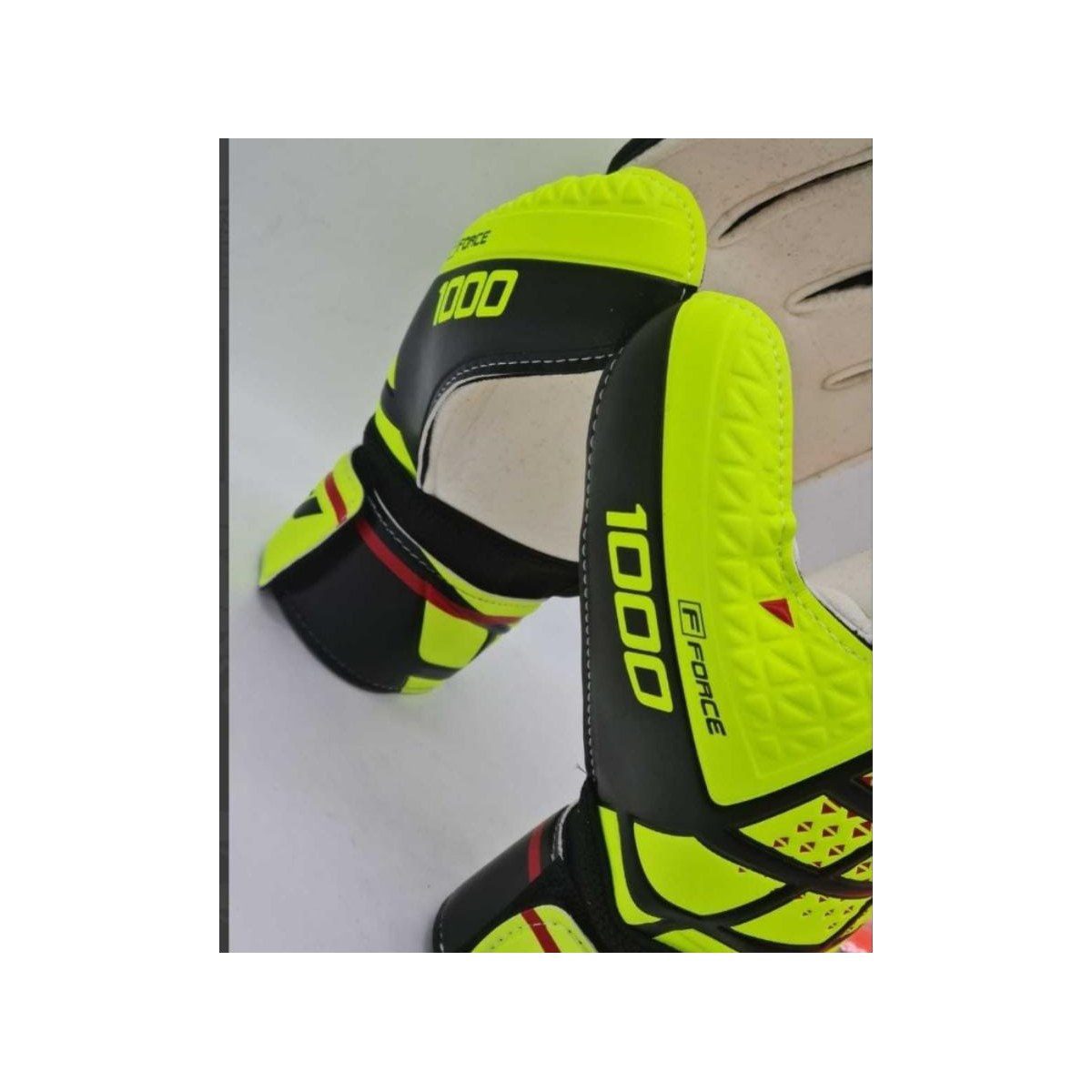 Goalkeeper Gloves (Grip) - قفازحارس مرمى